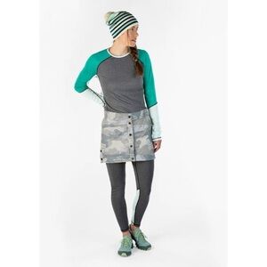 STIO WOMENS SKYCREST INSULATED SNAP SKIRT PALOMA CAMO GORPCORE PUFFER QUILTED XS